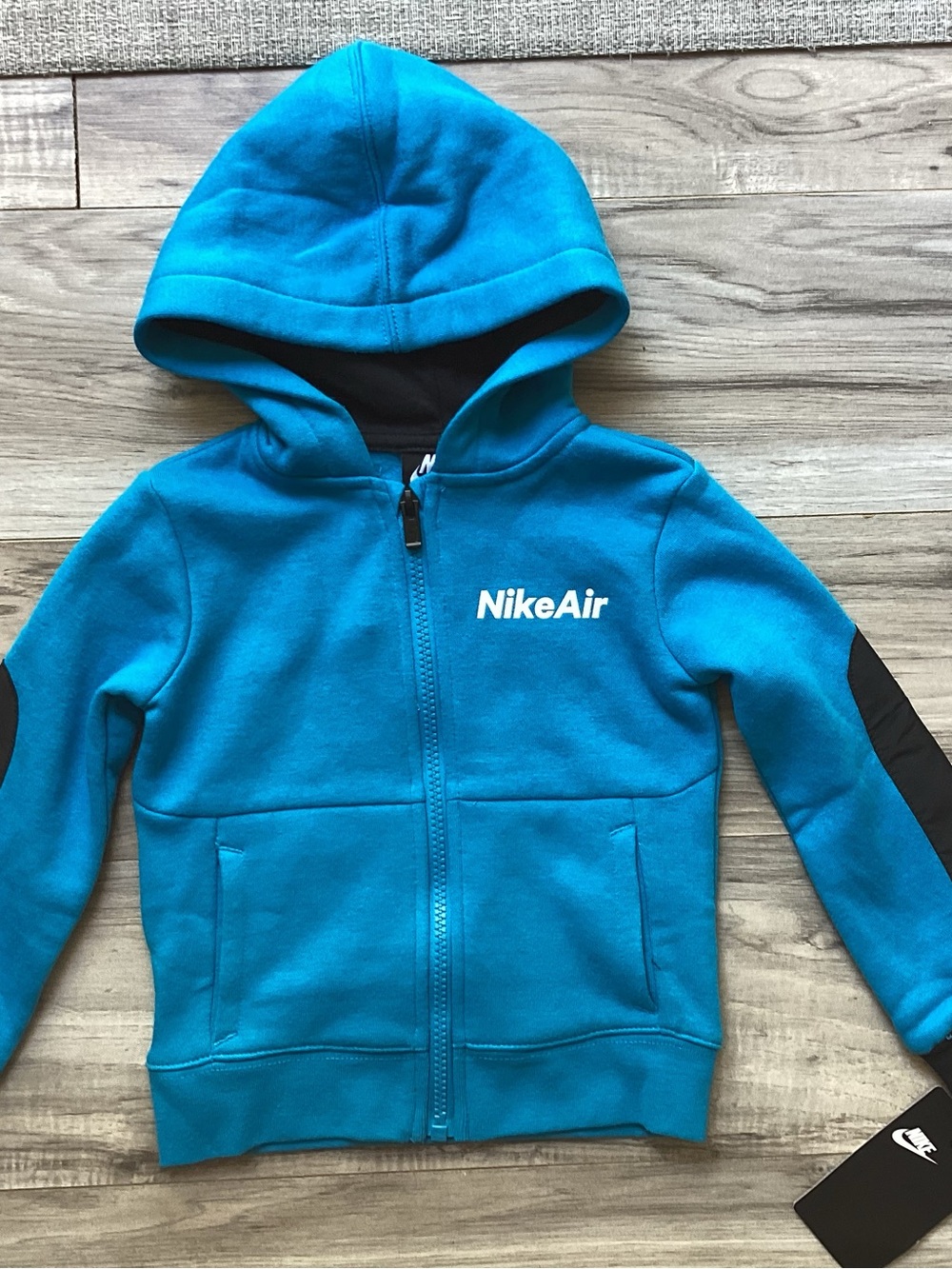 Nike Air toddler boy Hooded Zip-Up Sweatshirt size 2T(NWT)